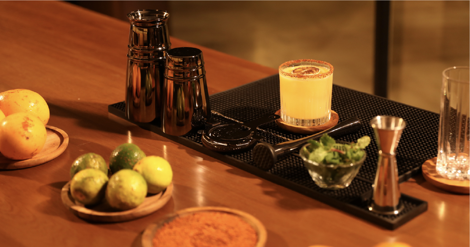 Be bartender